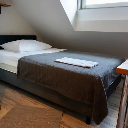 Ubytování v soukromí Sejf House *